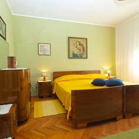 Ondina 1827 Apartament *