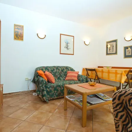 Apartmán Ondina 1827 *
